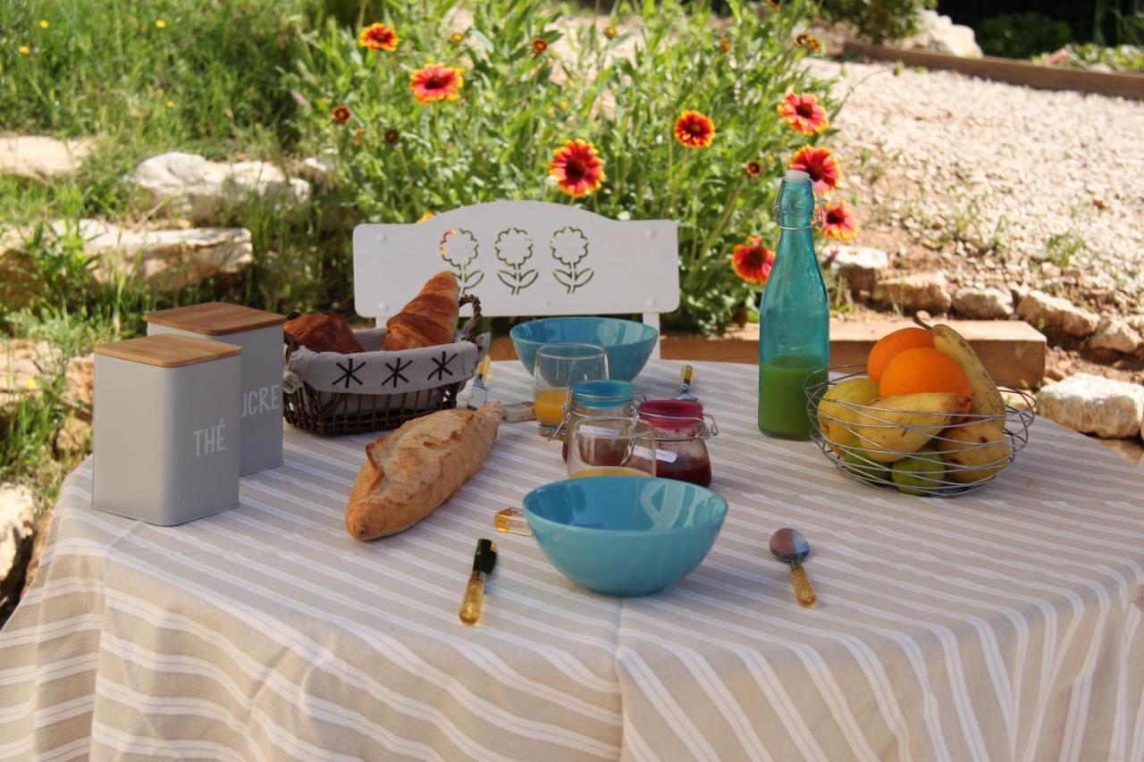 Maison D'Hotes Les Jardinettes En Luberon Villelaure 外观 照片